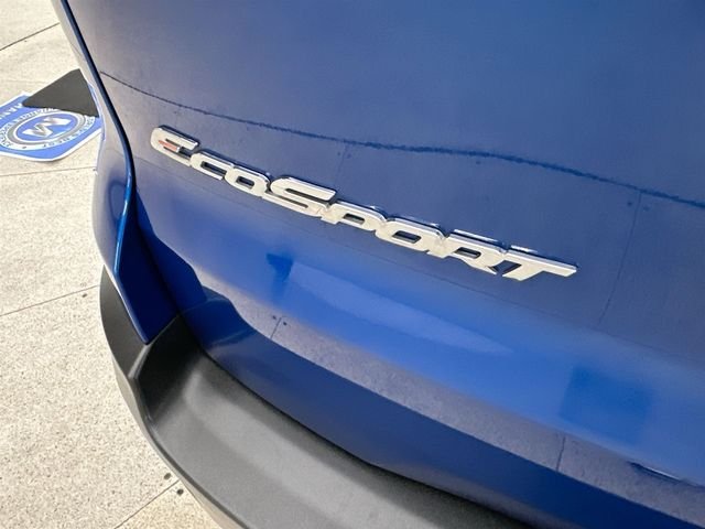 Used 2021 Blue Ford SE image 38