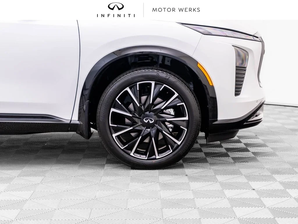 New 2027 Black INFINITI Autograph image 38