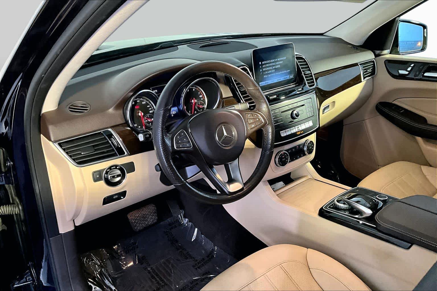 Used 2018 Lunar Blue Metallic Mercedes-Benz GLE 350 image 18
