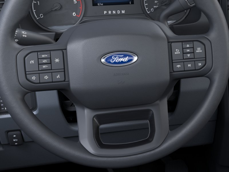 2025 Ford F-550 Super Duty Chassis Cab XLT - Photo 34