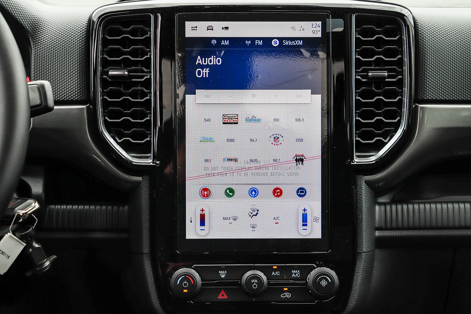 New 2026 Carbonized Gray Metallic Ford XLT image 15