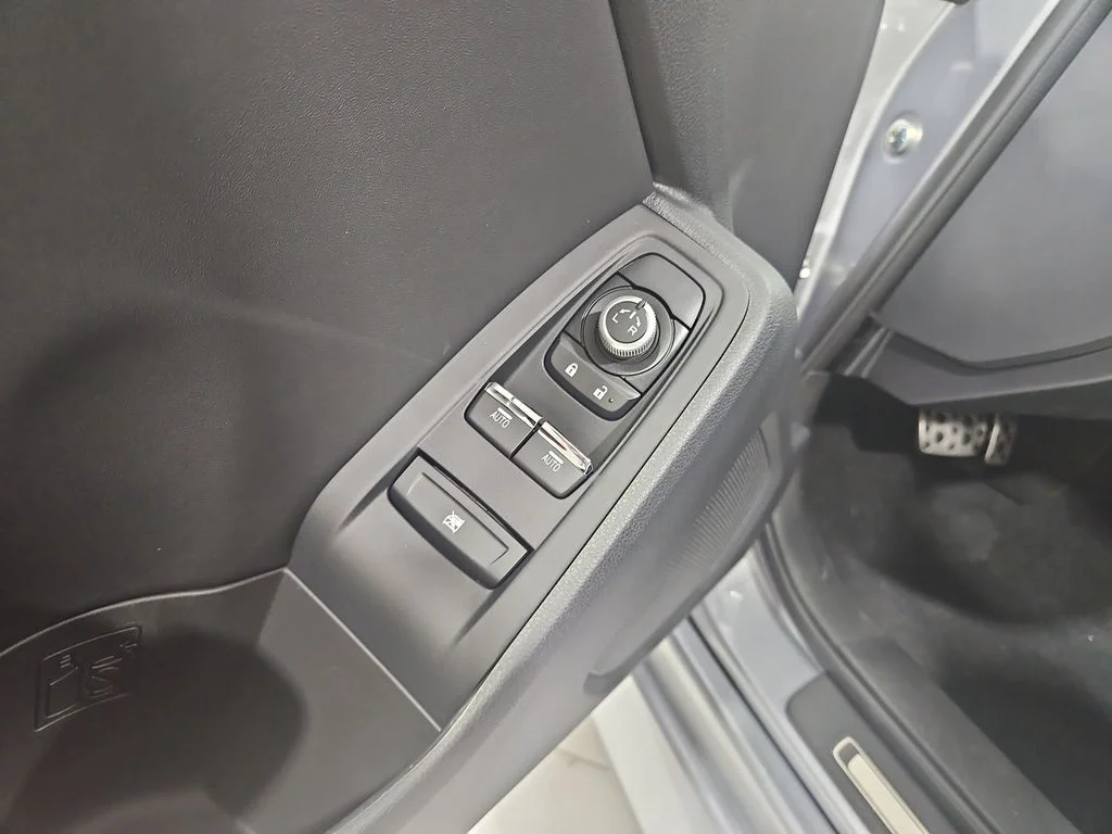 New 2026 ICE SILVER METALLIC Subaru Limited image 11
