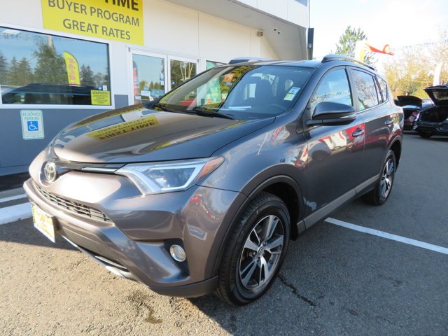 2017 Toyota RAV4 XLE AWD's photo