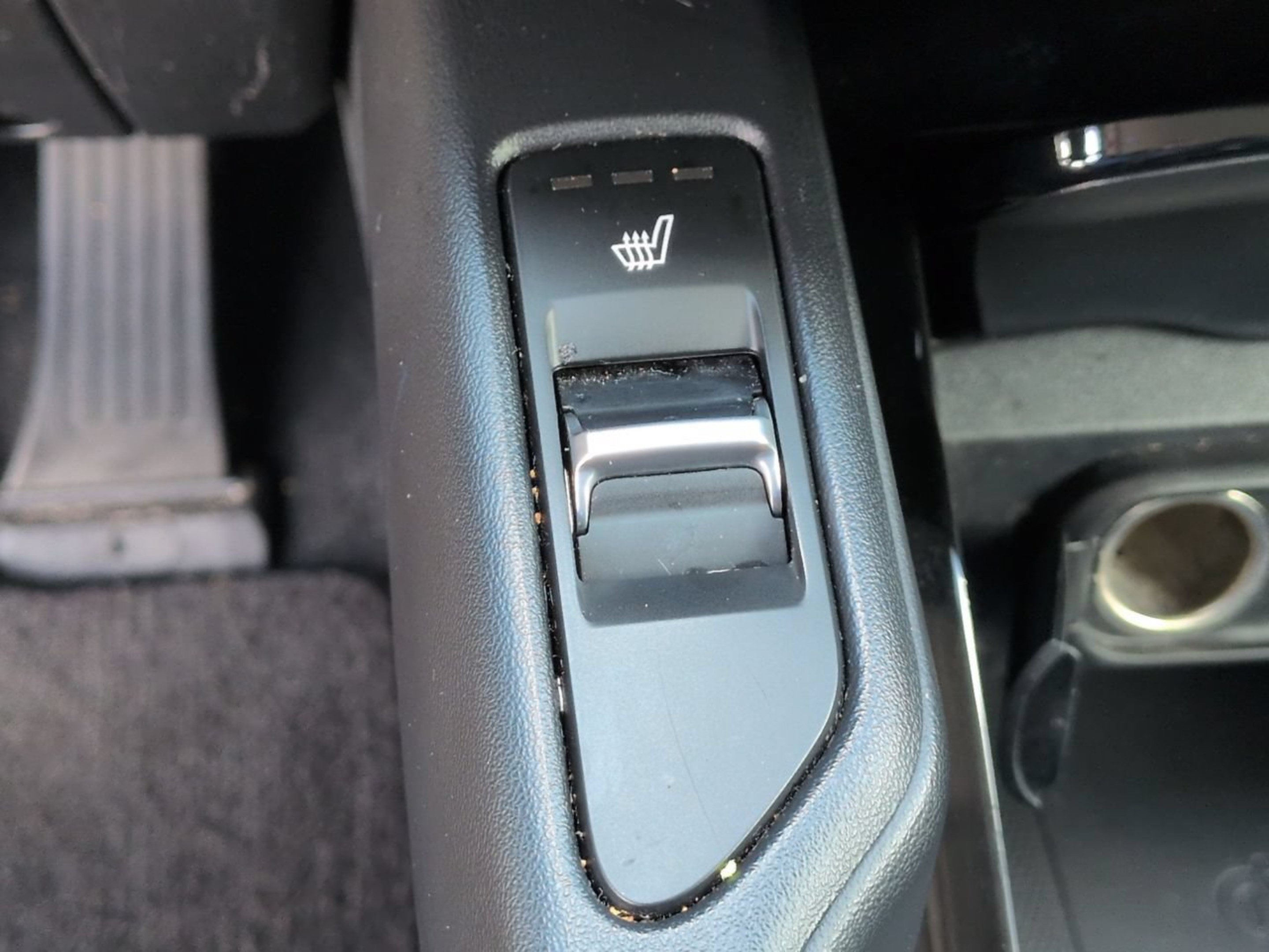 Used 2023 Gravity Gray Kia S image 29
