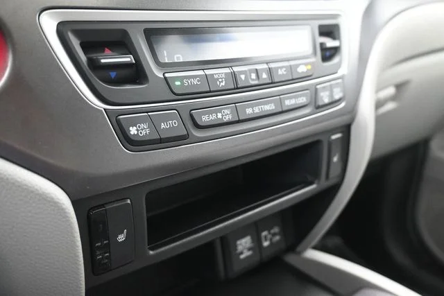 Used 2021 Gray Honda EX-L image 35