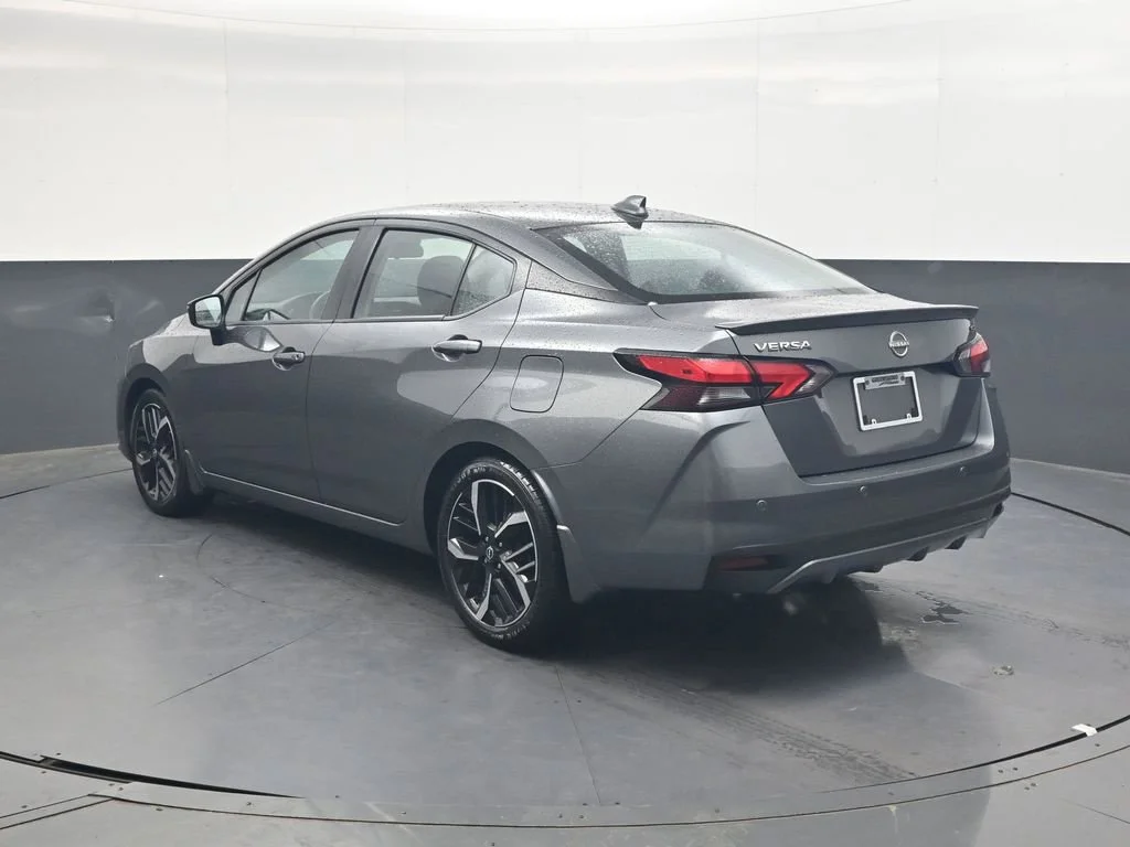 Used 2024 Gun Metallic Nissan 1.6 SR image 6