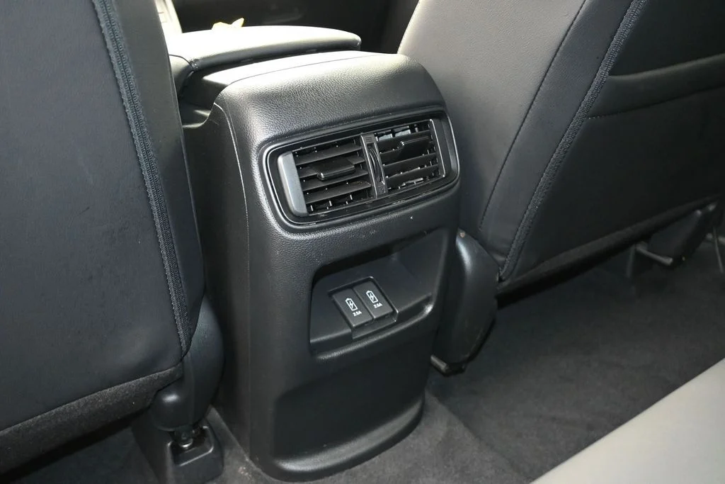 Used 2020 Crystal Black Pearl Honda EX-L image 13