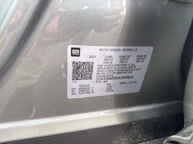 Used 2025 Sterling Metallic GMC Elevation image 34