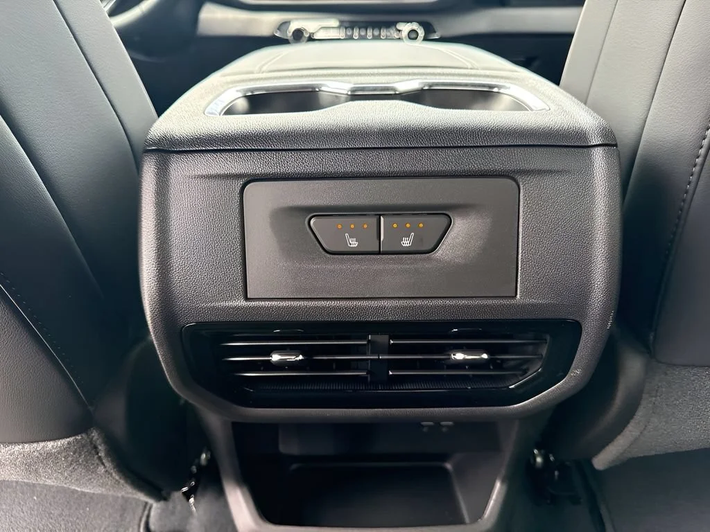 Used 2026 Summit White Chevrolet LT - Extended Range image 14