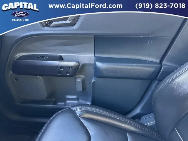 Used 2023 Black Ford Lariat image 29