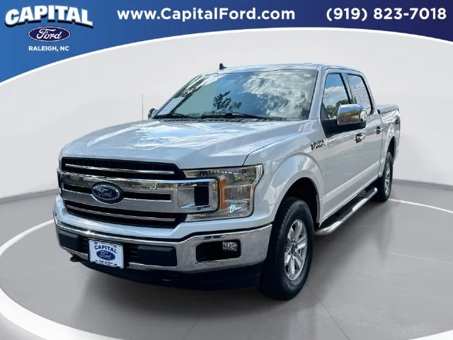 Used 2019 White Ford XLT image 1