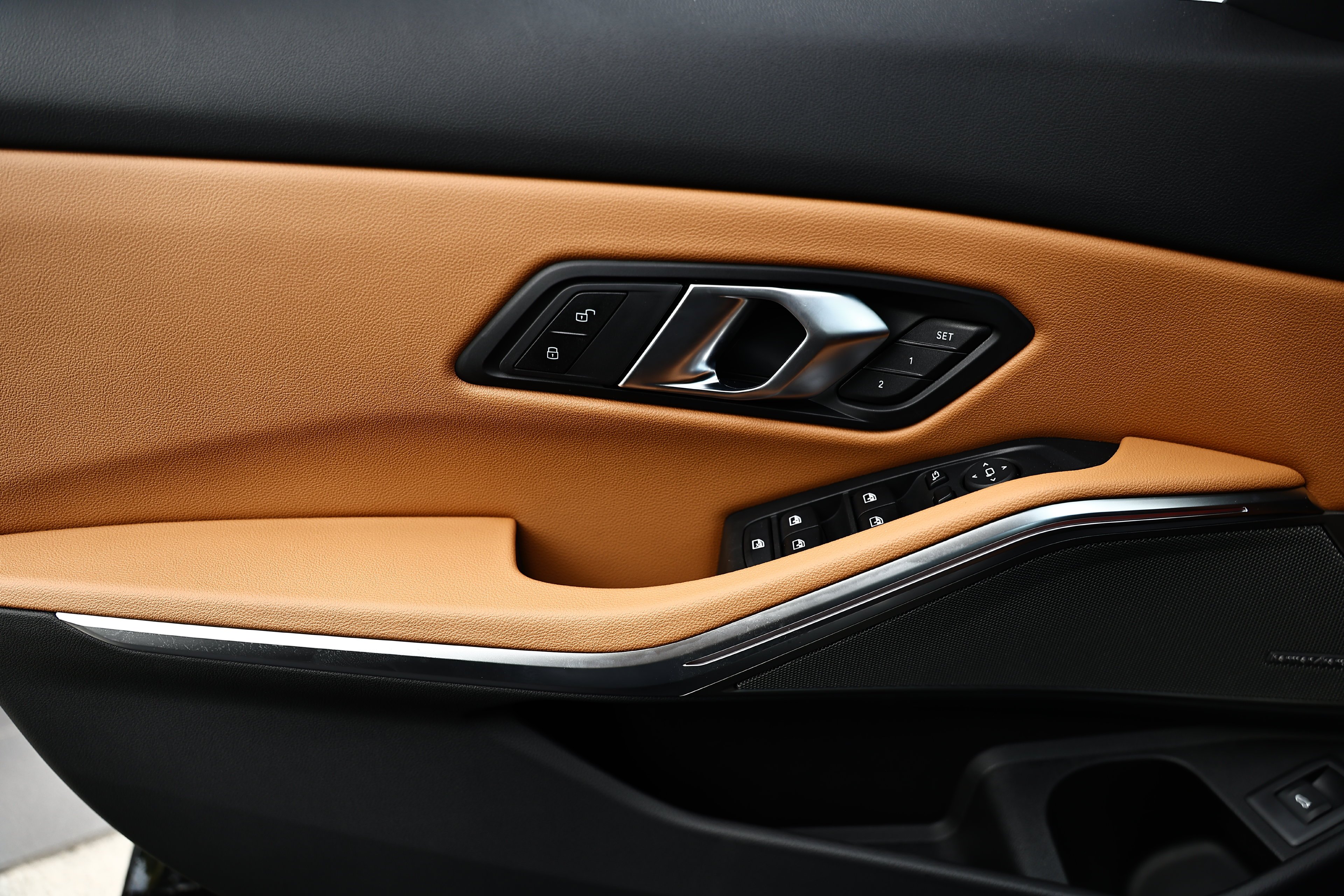 New 2026 Black Sapphire Metallic BMW 330i image 15
