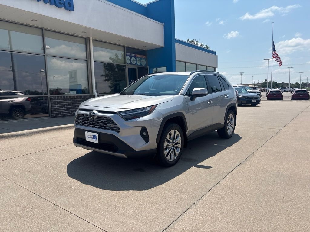 2025 Toyota RAV4