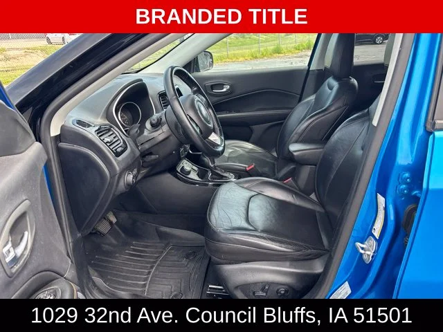 Used 2018 Blue Jeep Limited image 17