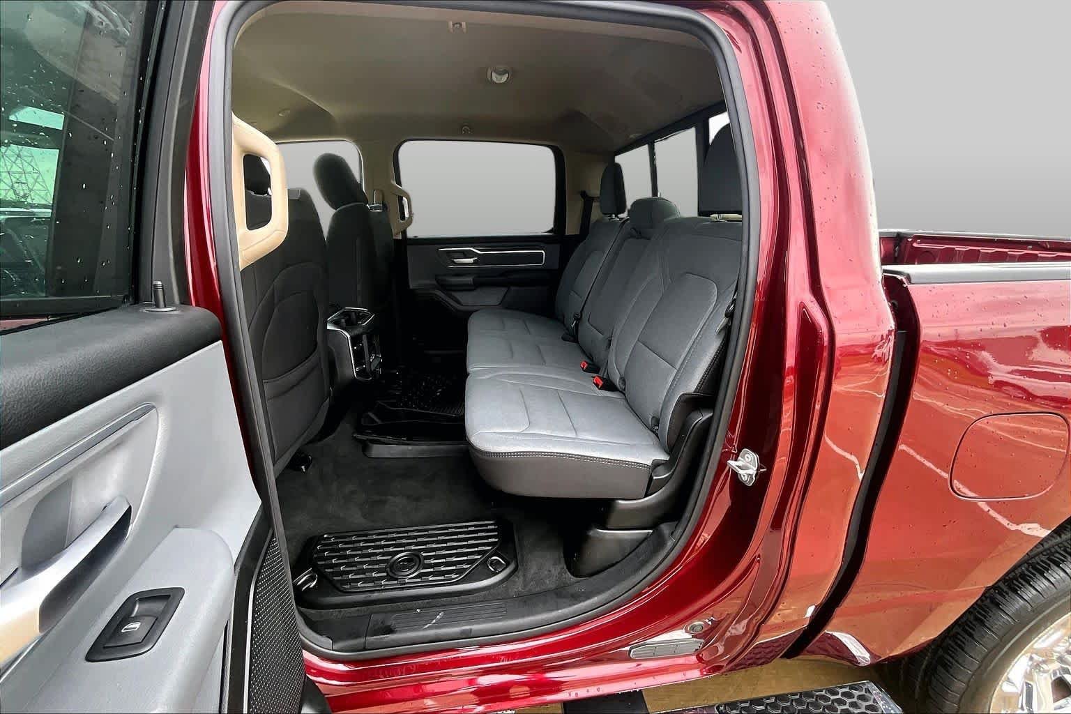Used 2020 Delmonico Red Pearlcoat Ram Lone Star image 21