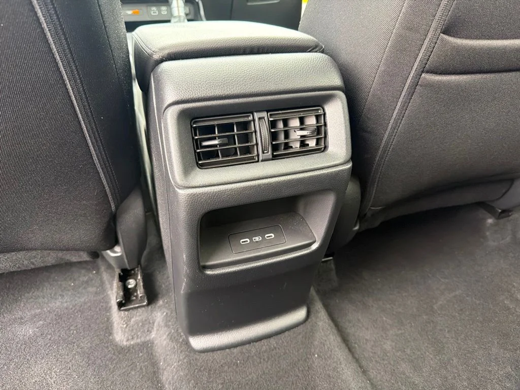 2024 Honda CR-V EX - Photo 17