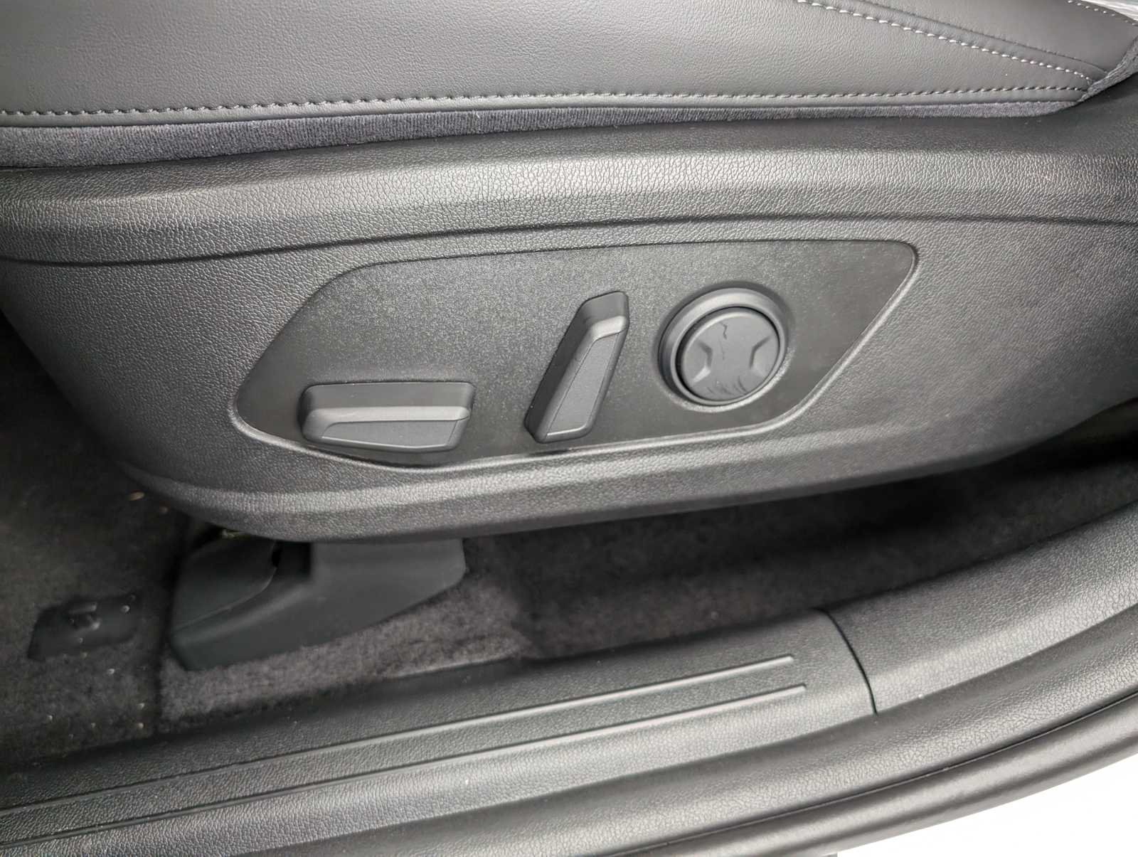 2026 Kia Sorento S - Photo 32