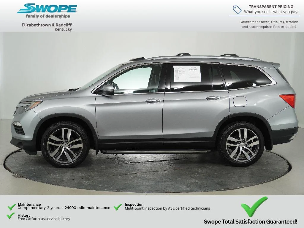 Used 2017 Lunar Silver Metallic Honda Touring image 6