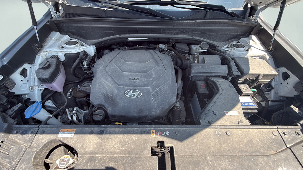 Used 2024 White Hyundai Limited image 33
