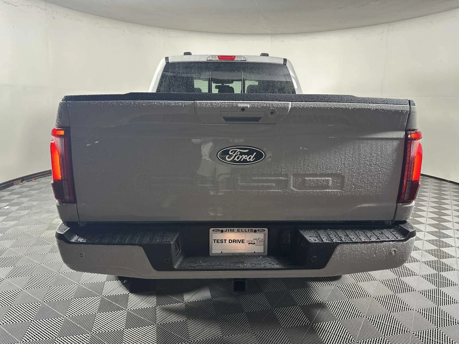 New 2026 Avalanche Gray Ford LARIAT image 7