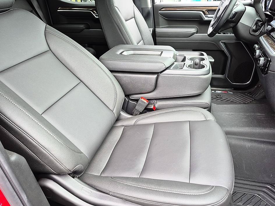 Used 2026 Red Hot Chevrolet LT image 34