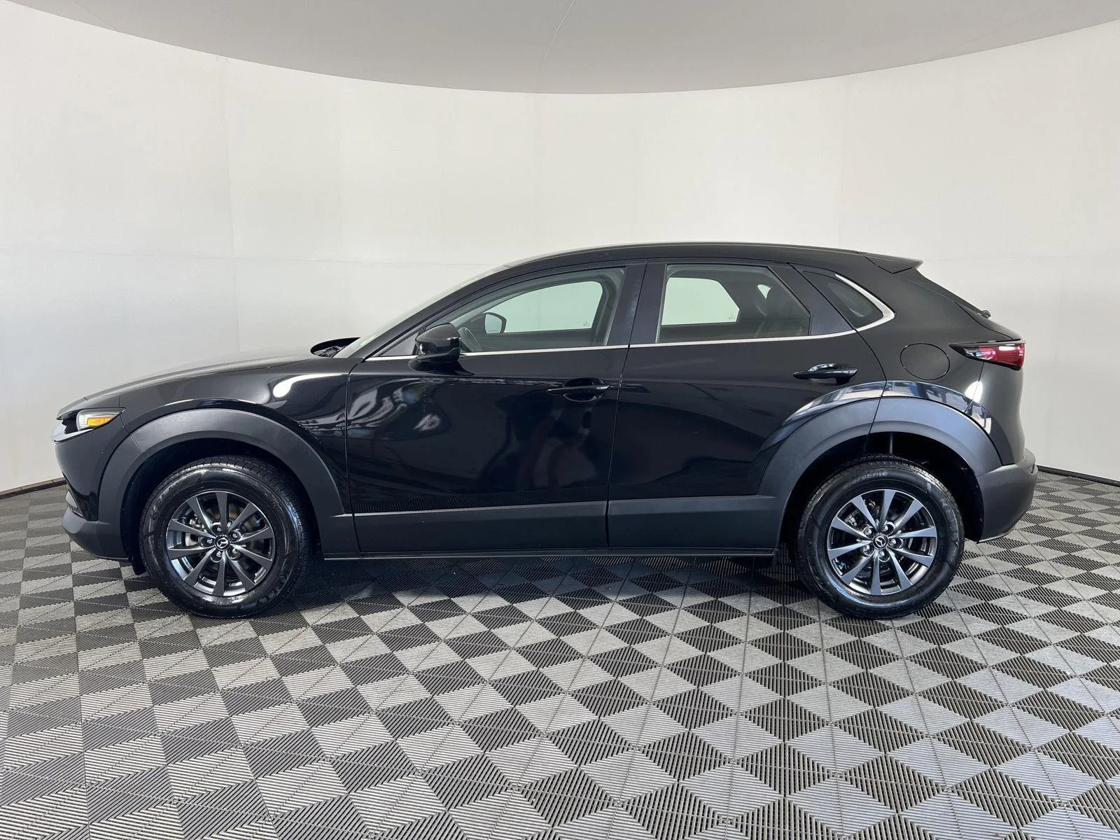 Used 2023 Jet Black Mazda 2.5 S image 27