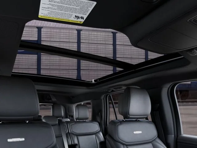 New 2027 White Ford Platinum image 22