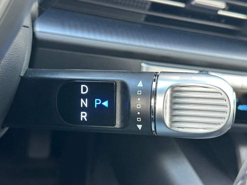2025 Hyundai IONIQ 6 SE - Photo 18