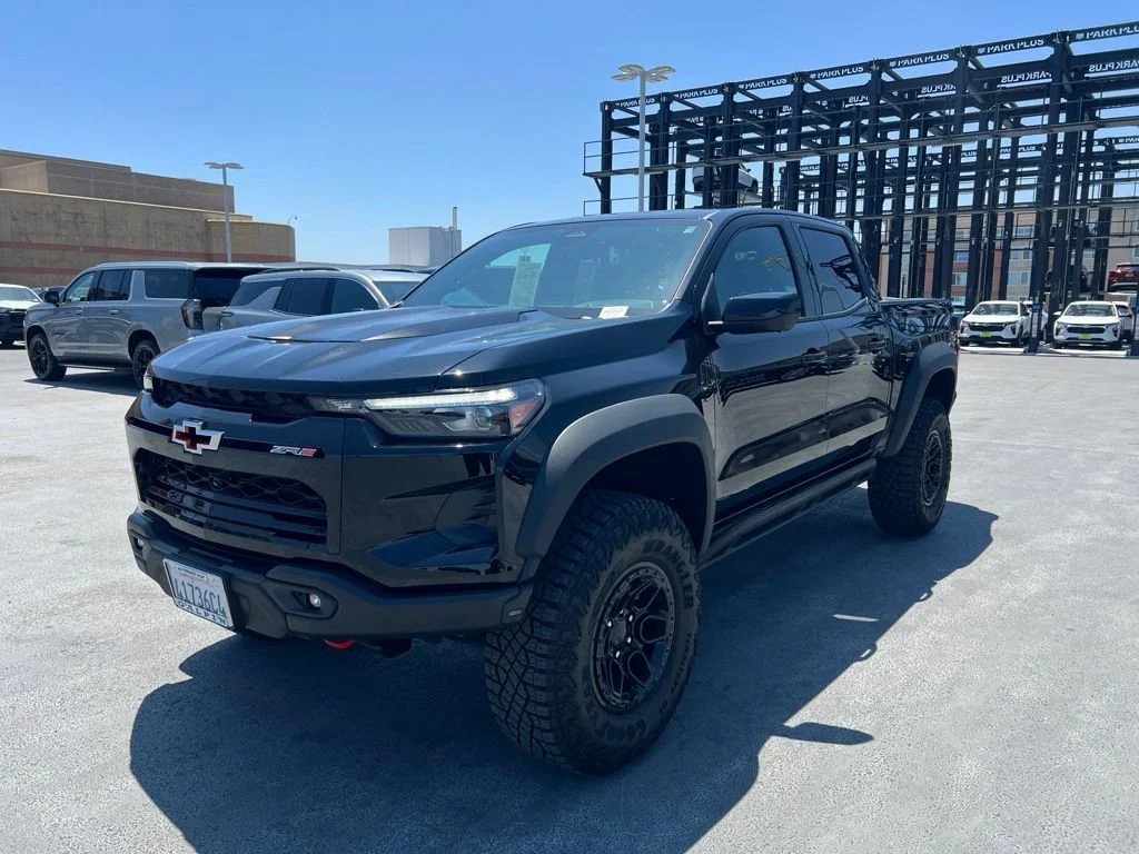 2024 Chevrolet Colorado 4WD ZR2 Crew Cab Short Box's photo