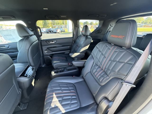 2026 Nissan Armada PRO-4X - Photo 22