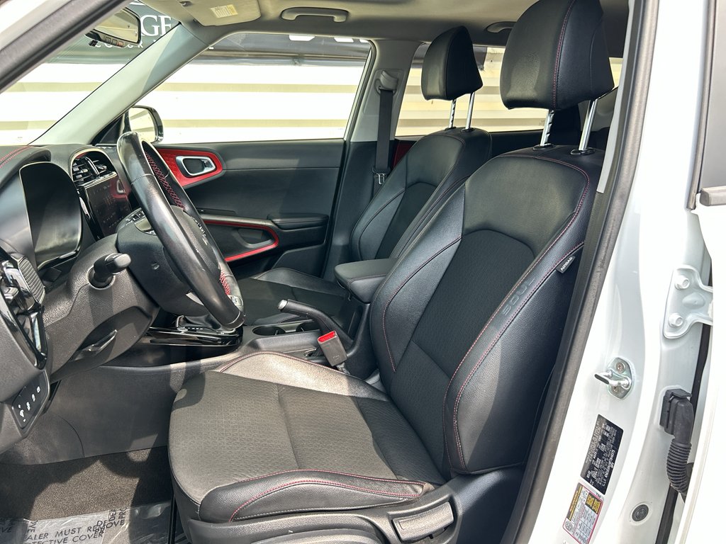 Used 2023 Snow White Pearl Kia GT-Line image 11
