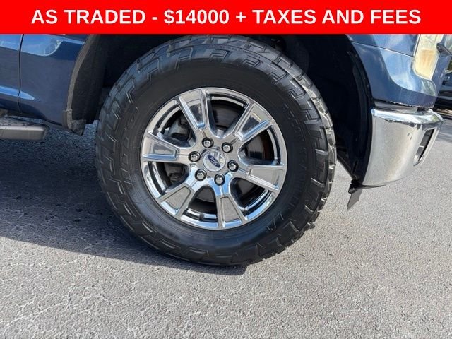 Used 2015 Blue Ford XLT image 8