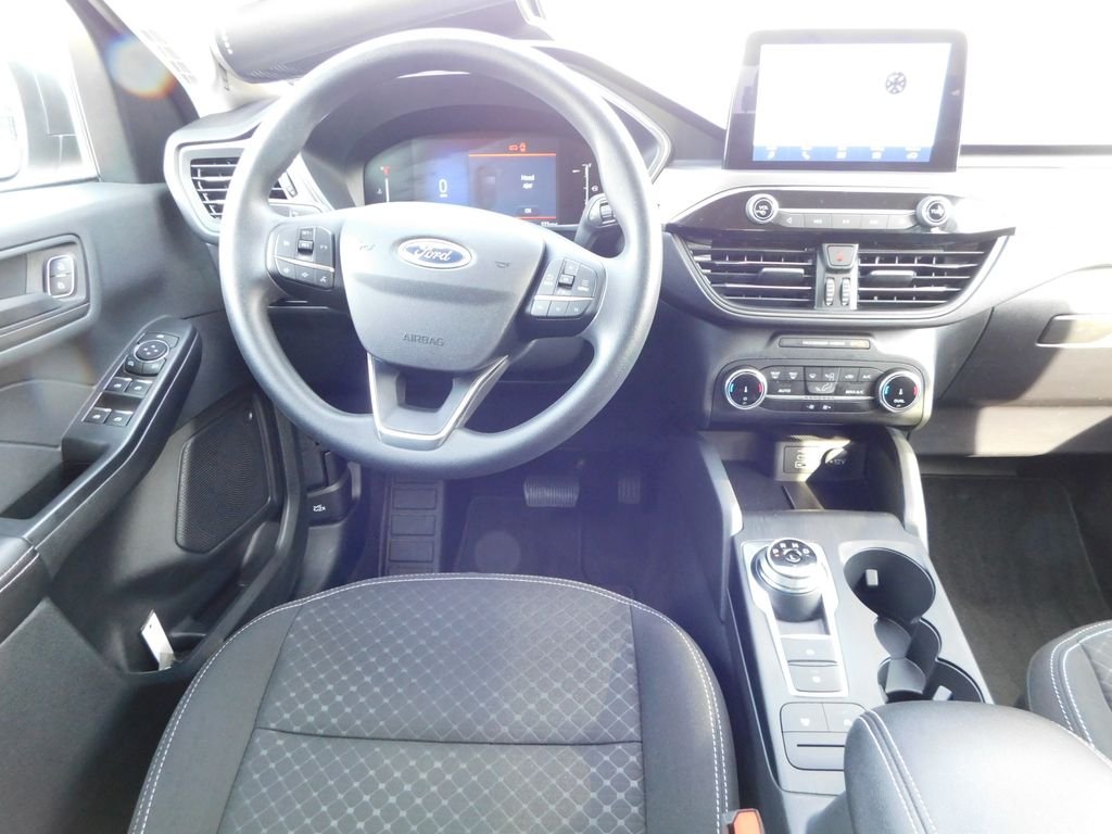 Used 2025 Oxford White Ford Active image 15