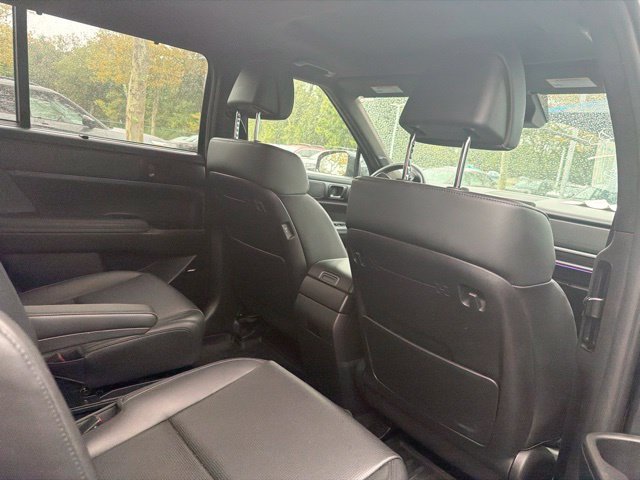Used 2024 Phantom Black Hyundai Calligraphy image 10