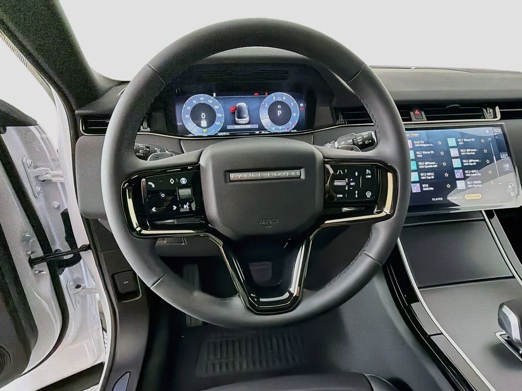 New 2026 Fuji White Land Rover S image 11