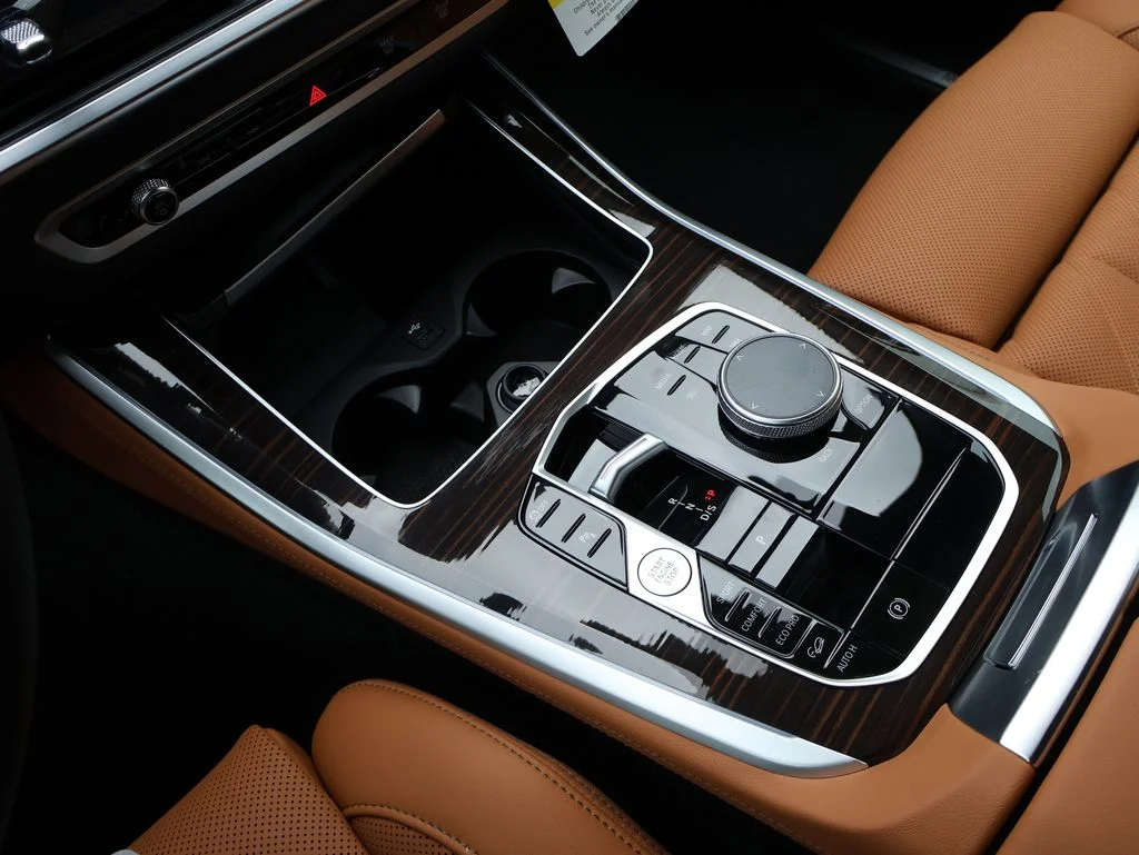 New 2026 Gray BMW xDrive40i image 19