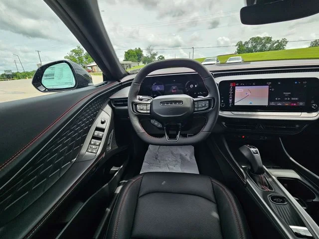 New 2026 Diamond Black Crystal Pearlcoat Dodge R/T image 13