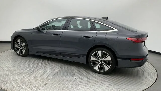 Used 2025 Gray Audi Premium Plus image 6