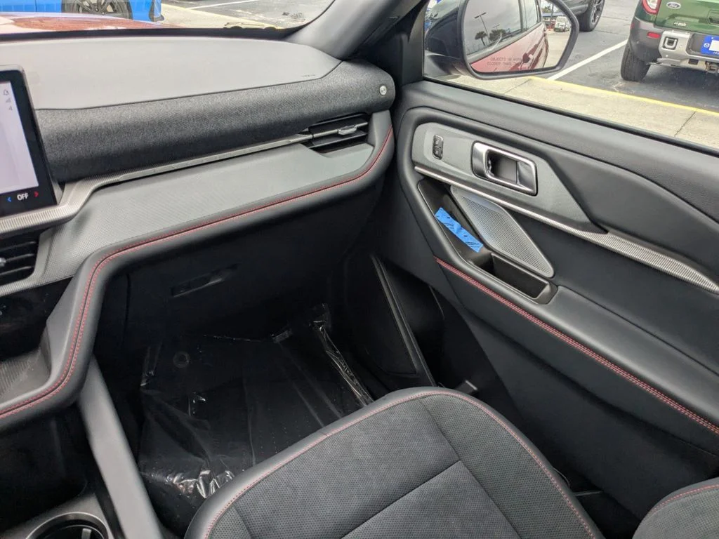 New 2026 Rapid Red Metallic Tinted Clearcoat Ford ST image 18