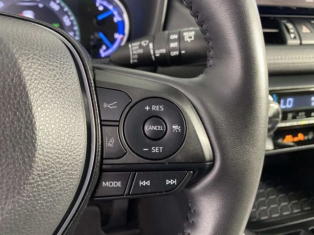 Used 2024 Blue Toyota XLE Premium image 18