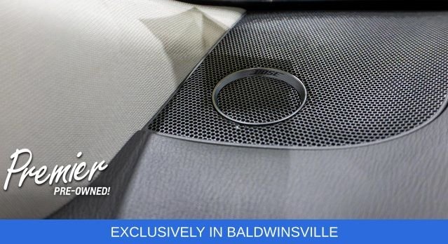 Used 2022 Snowflake White Pearl Mazda Touring Plus image 22
