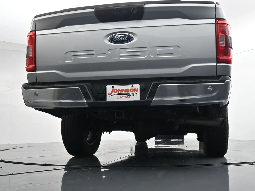 Used 2022 Silver Ford XLT image 29