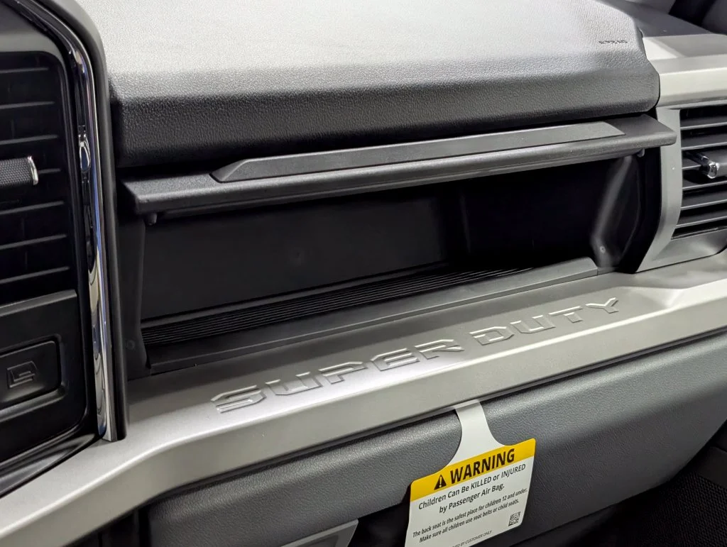 New 2027 Carbonized Gray Metallic Ford F-250® XLT image 11