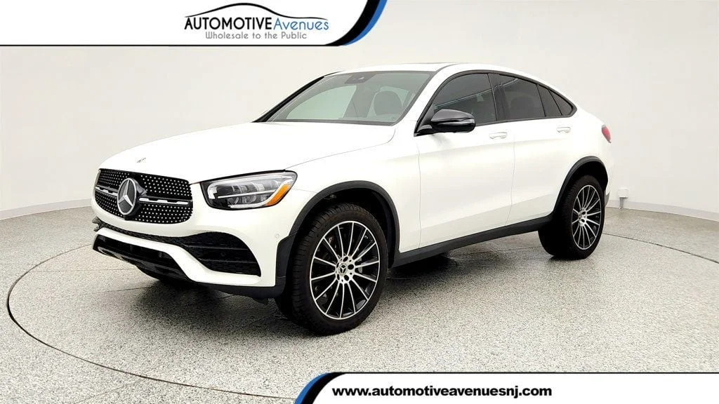 2023 Mercedes-Benz GLC GLC 300 4MATIC Coupe w/ AMG® Line Pkg & Burmester Surround Sound
