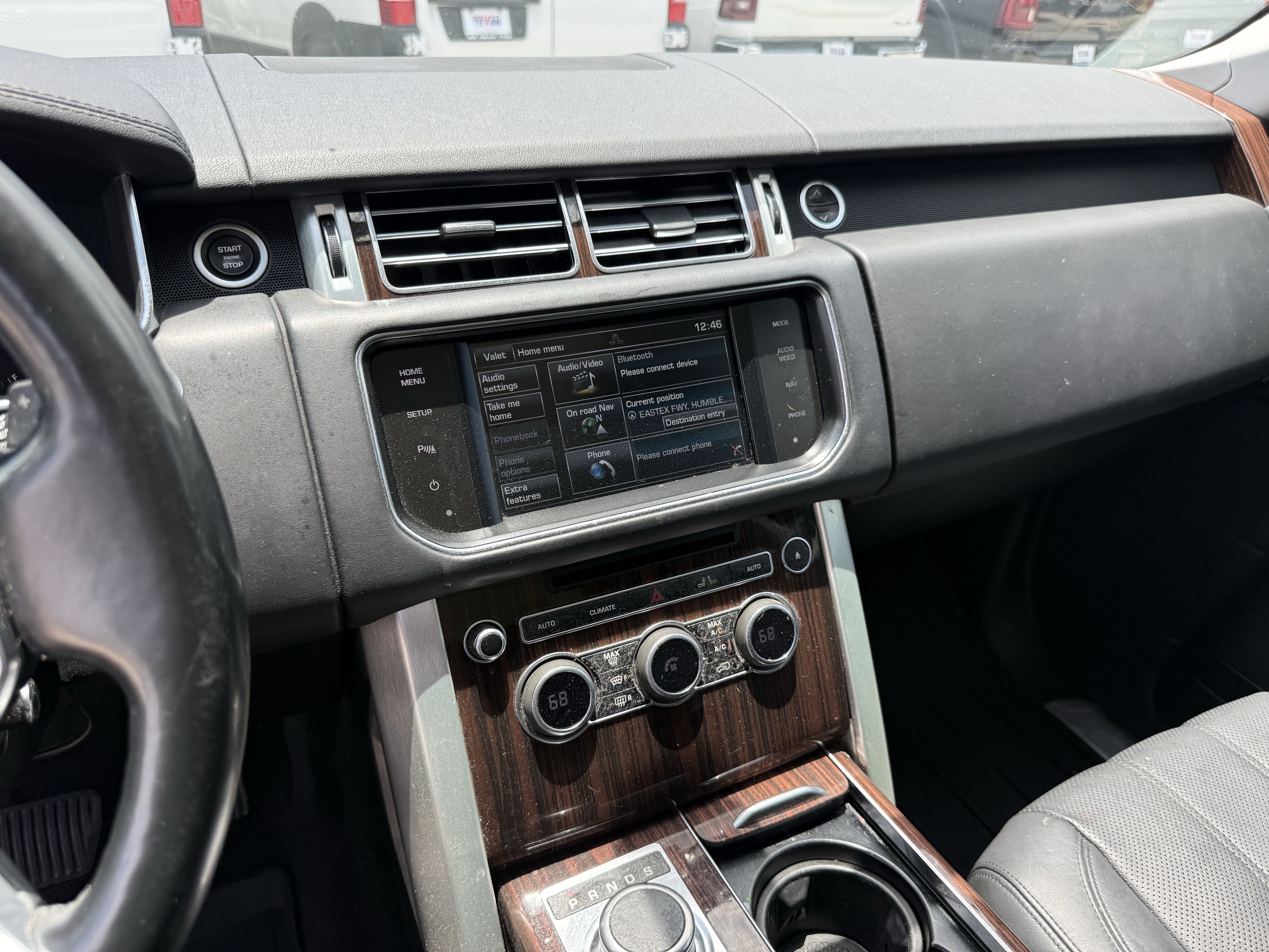 Used 2014 White Land Rover  image 18