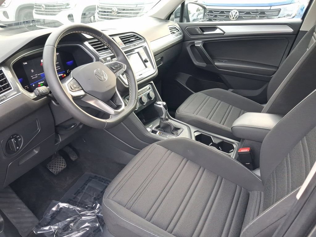 Certified Used 2023 Gray Volkswagen 2.0T S image 18