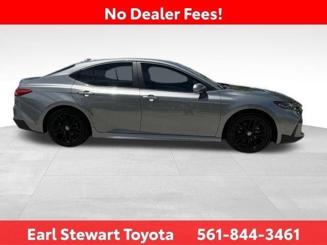 Certified Used 2025 PRECIOUS METAL Toyota  image 4