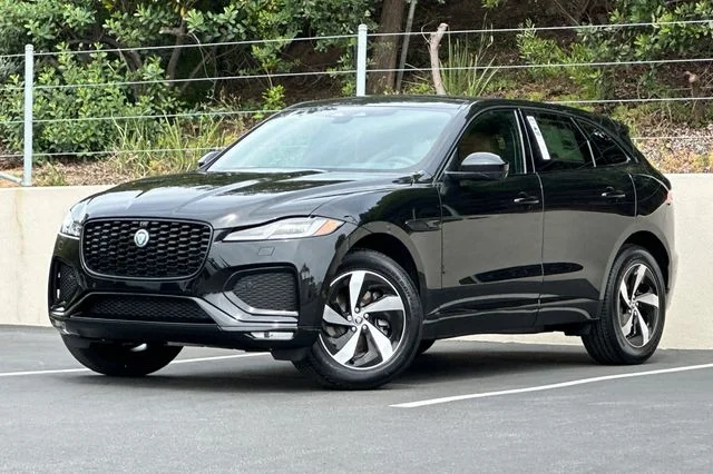 2026 Jaguar F-PACE P250 R-Dynamic S's photo