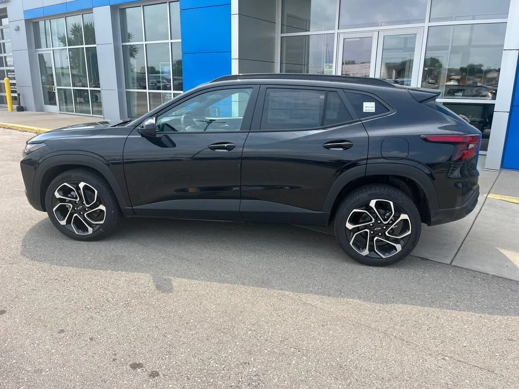 2026 Chevrolet Trax RS - Photo 8