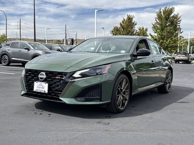 2025 Nissan Altima SR